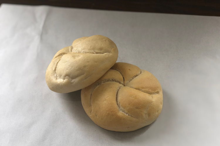 Kaiserbrötchen (White Bread Roll) Product Image